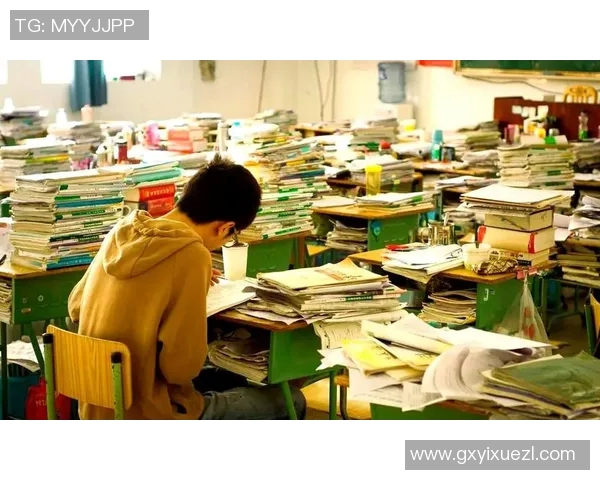 吴敏独家分享篮球心得与技巧助你提升球技的全面指南 吴敏独家分享篮球心得与技巧助你提升球技的全面指南