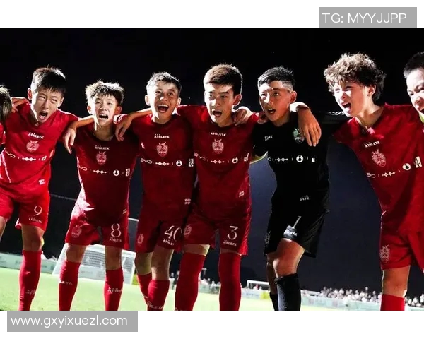 上海足球队的崛起与发展探秘展现城市体育力量的无限可能 上海足球队的崛起与发展探秘展现城市体育力量的无限可能